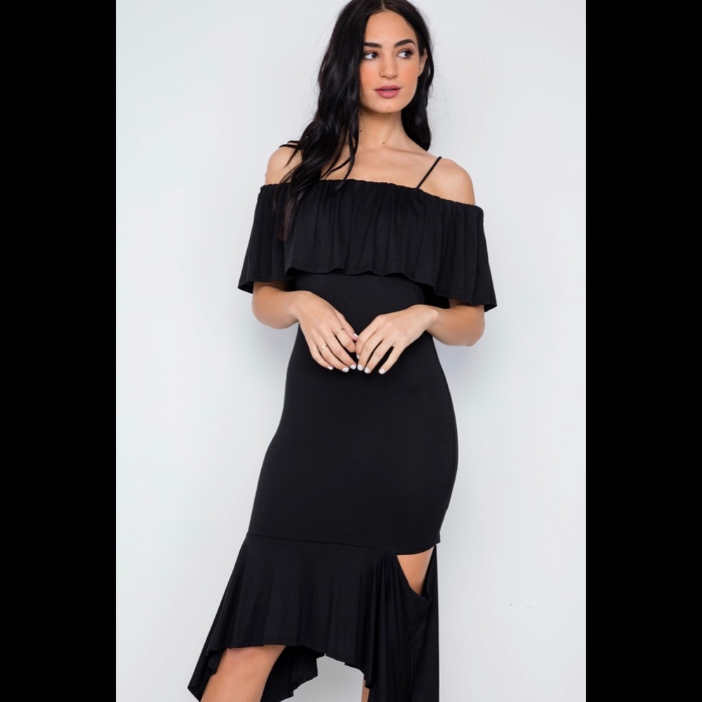 BLACK CAMI FLOUNCE CUT-OUT DRESS🖤🖤